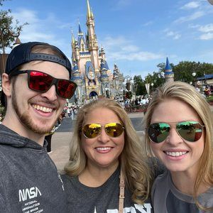 Meet your Posher, Kimberly june